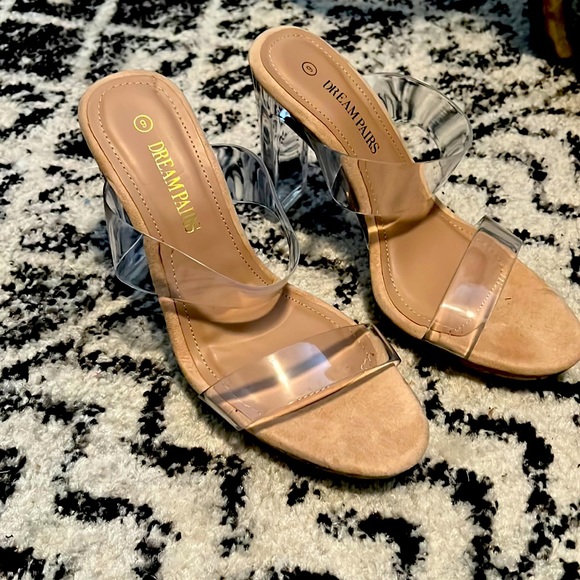 Dream Pairs Heels - Picture 1 of 2